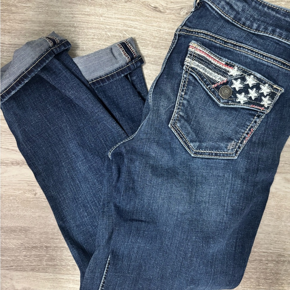 Silver Jeans Blue Straight Leg Capris